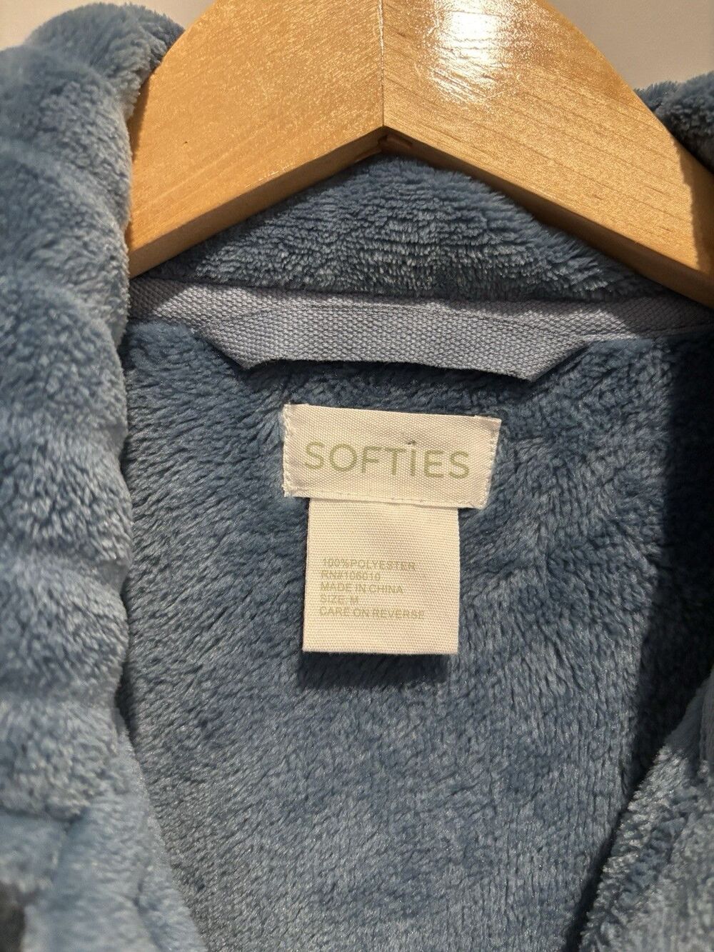 Softies Women's Blue Fleece Button-Front Collared Robe Jacket w/ Pockets M - Picture 7 of 10